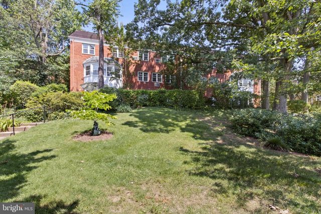 3221 VALLEY DR #712, Alexandria, VA 22302
