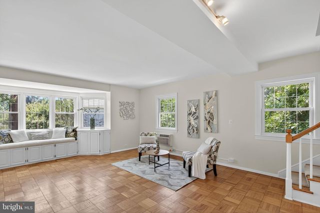 3221 VALLEY DR #712, Alexandria, VA 22302