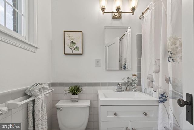 3221 VALLEY DR #712, Alexandria, VA 22302