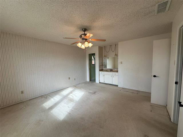 377a County Road 3244, Hico, TX 76457