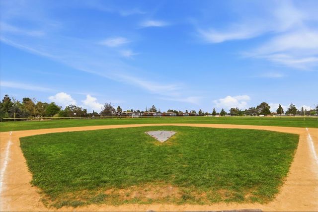 1557 Murre Lane, Sunnyvale, CA 94087