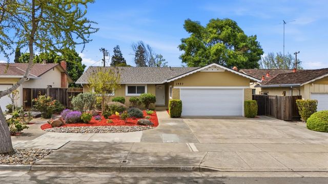1557 Murre Lane, Sunnyvale, CA 94087