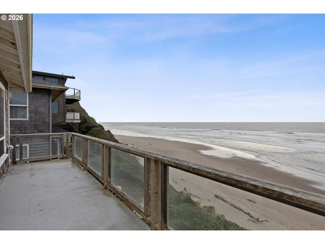 1233 Sw COAST Ave, Lincoln City, OR 97367