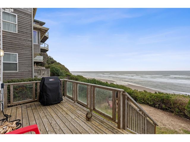 1233 Sw COAST Ave, Lincoln City, OR 97367