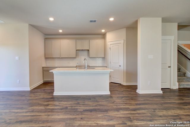 11164 Gaillardia Valley, Converse, TX 78109