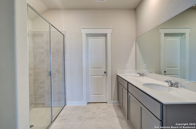 11164 Gaillardia Valley, Converse, TX 78109