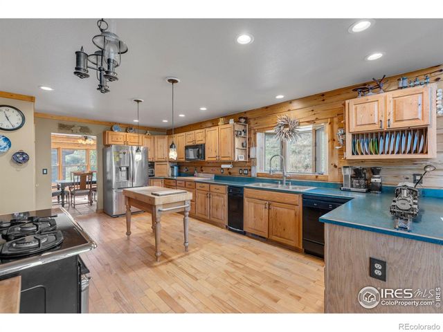 196 Mule Deer Drive, Loveland, CO 80537