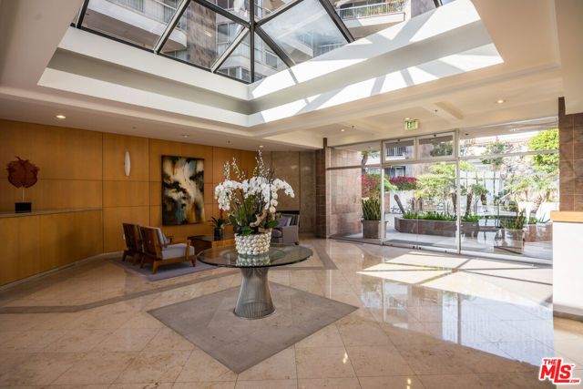 515 Ocean Avenue 304N, Santa Monica, CA 90402