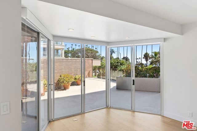 515 Ocean Avenue 304N, Santa Monica, CA 90402