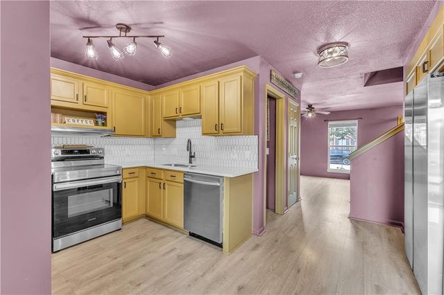 8154 N Drury Avenue, Kansas City, MO 64119