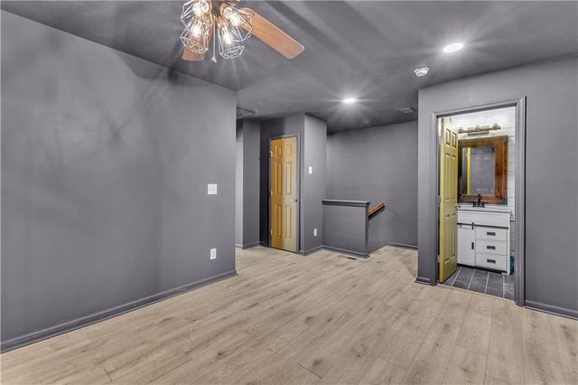8154 N Drury Avenue, Kansas City, MO 64119
