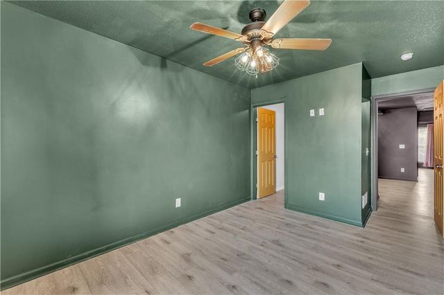 8154 N Drury Avenue, Kansas City, MO 64119