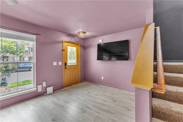 8154 N Drury Avenue, Kansas City, MO 64119