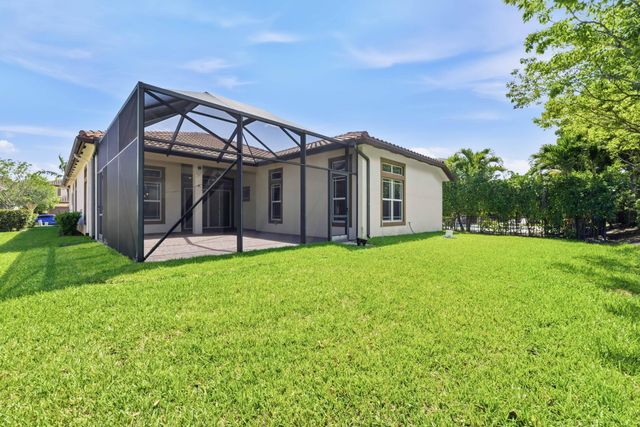 9871 Lakeview Lane, Parkland, FL 33076