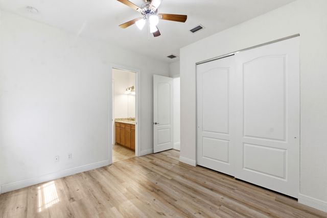 9871 Lakeview Lane, Parkland, FL 33076