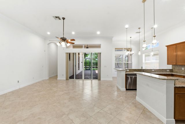 9871 Lakeview Lane, Parkland, FL 33076