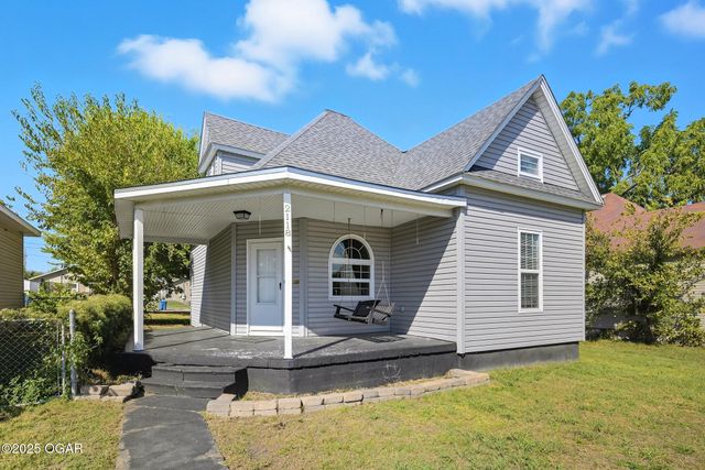 2118 S Wall Avenue, Joplin, MO 64804