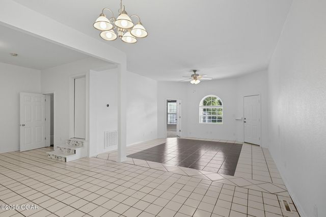 2118 S Wall Avenue, Joplin, MO 64804