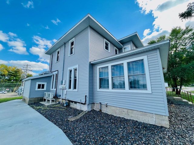108 N Main Street, New Lisbon, WI 53950