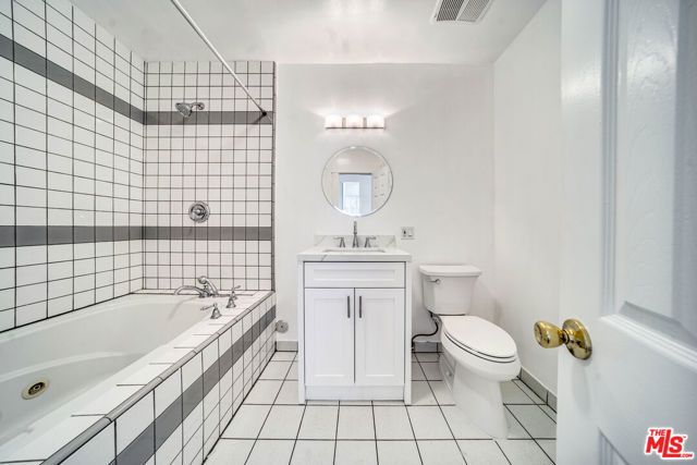 1231 17th Street, Santa Monica, CA 90404