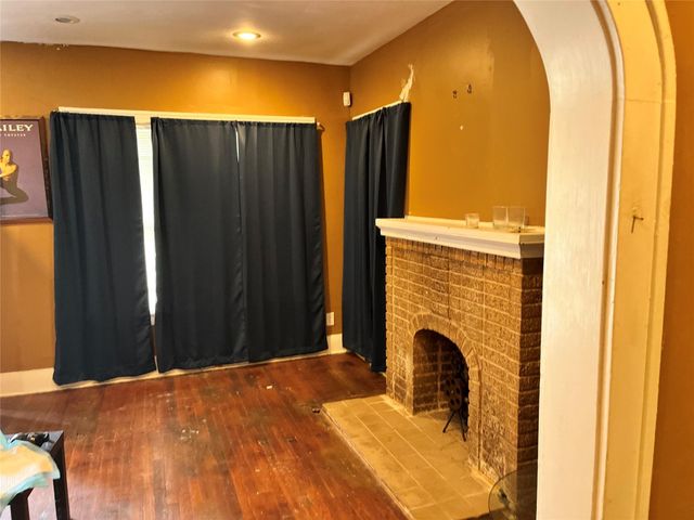 2809 Wentworth Street, Houston, TX 77004