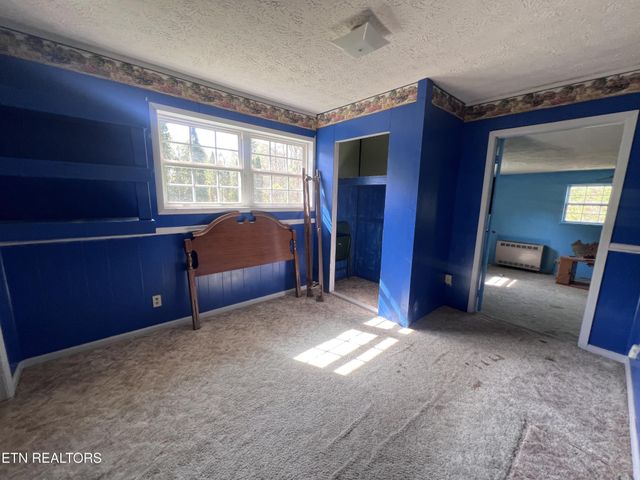 554 Mary Cromwell Rd, Jamestown, TN 38556