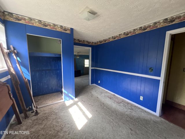 554 Mary Cromwell Rd, Jamestown, TN 38556