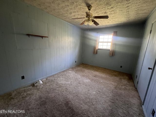 554 Mary Cromwell Rd, Jamestown, TN 38556