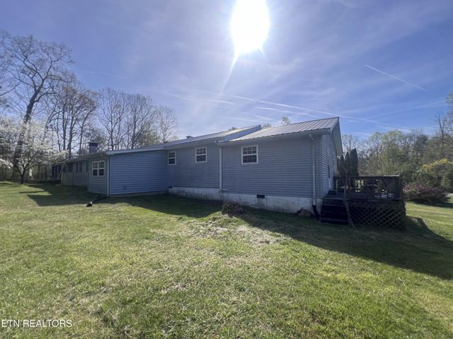554 Mary Cromwell Rd, Jamestown, TN 38556