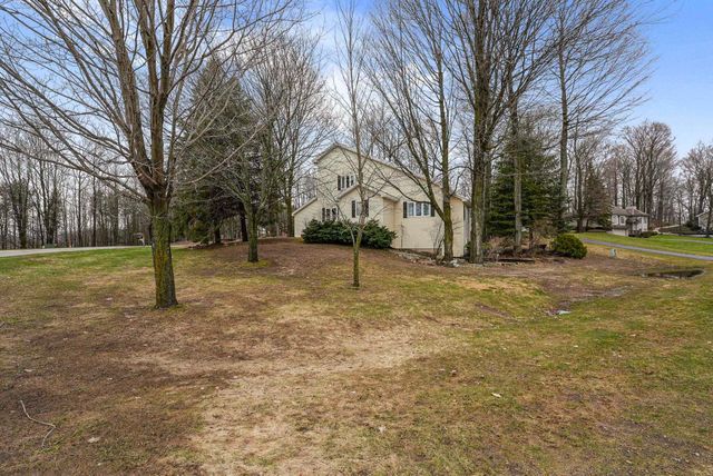 5578 Heritage Way, Garfield Twp, MI 49685