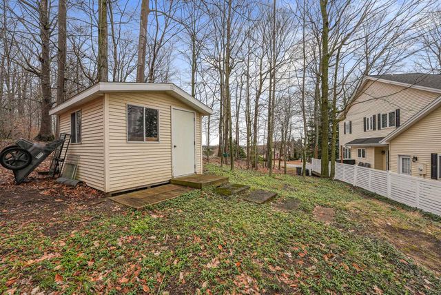 5578 Heritage Way, Garfield Twp, MI 49685