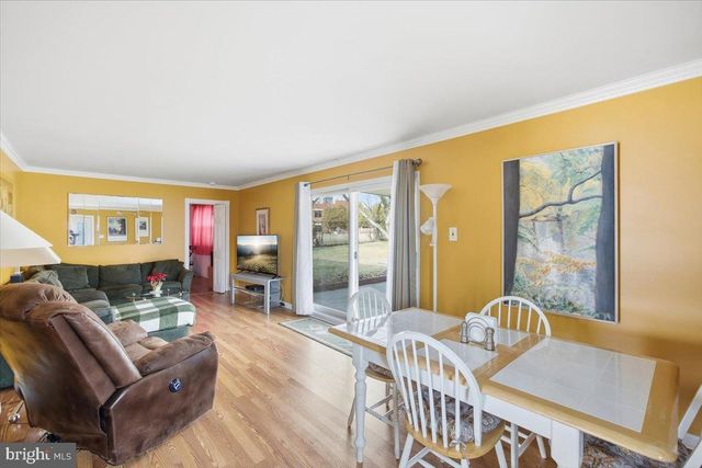 1046 MONMOUTH RD, Deptford, NJ 08096