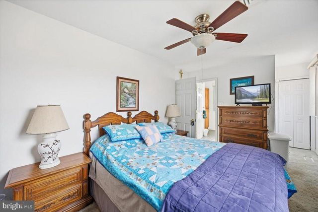 1046 MONMOUTH RD, Deptford, NJ 08096