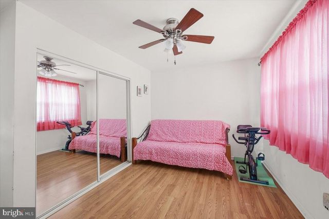 1046 MONMOUTH RD, Deptford, NJ 08096