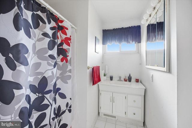 1046 MONMOUTH RD, Deptford, NJ 08096