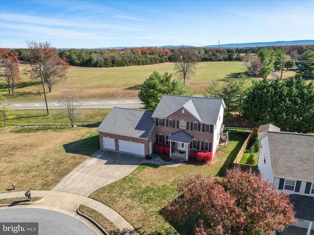 106 PLUM CT, Stephens City, VA 22655