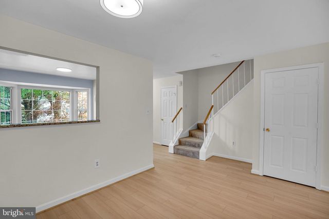 5166 HAVERING WAY, Woodbridge, VA 22193