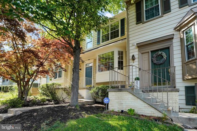 5166 HAVERING WAY, Woodbridge, VA 22193