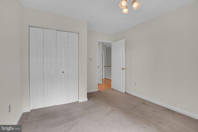 5166 HAVERING WAY, Woodbridge, VA 22193
