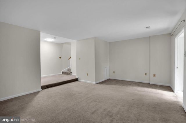 5166 HAVERING WAY, Woodbridge, VA 22193
