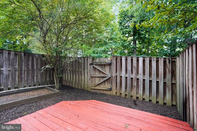 5166 HAVERING WAY, Woodbridge, VA 22193