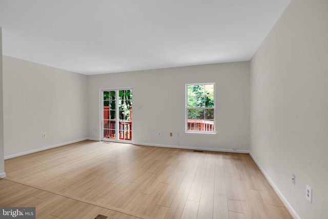 5166 HAVERING WAY, Woodbridge, VA 22193