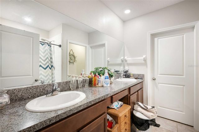 9617 CHANNING HILL DRIVE, Ruskin, FL 33573