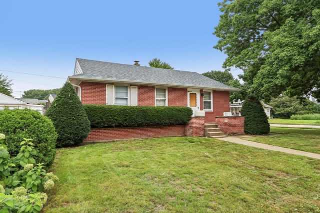 2606 Eisenhower DRIVE, Racine, WI 53405