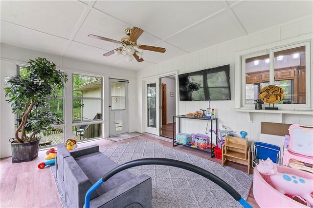 6 Zennor Lane, Bella Vista, AR 72715