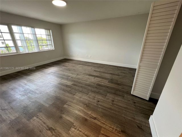 21133 SW 85th Ave 302, Cutler Bay, FL 33189