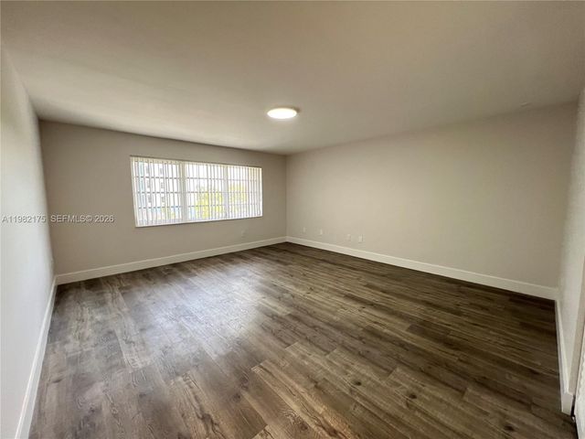 21133 SW 85th Ave 302, Cutler Bay, FL 33189