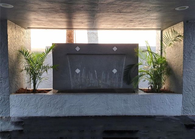 201 W LAUREL STREET 801, Tampa, FL 33602