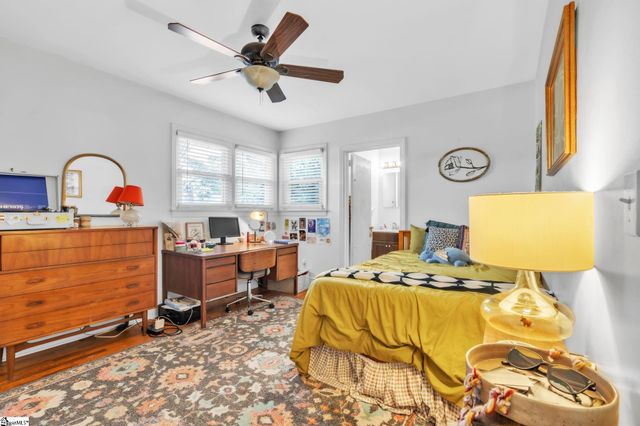 40 N Garden Circle, Greenville, SC 29615
