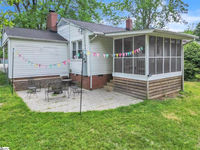 40 N Garden Circle, Greenville, SC 29615